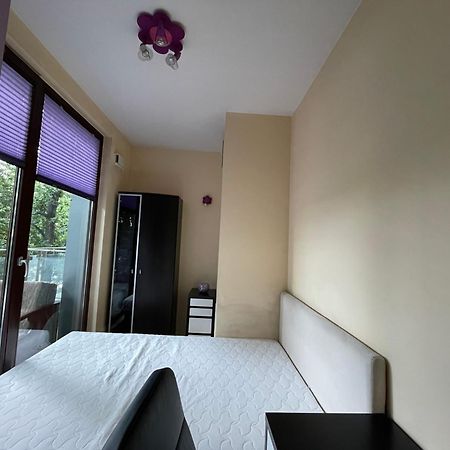 Triton Park Apartaments Warschau Buitenkant foto