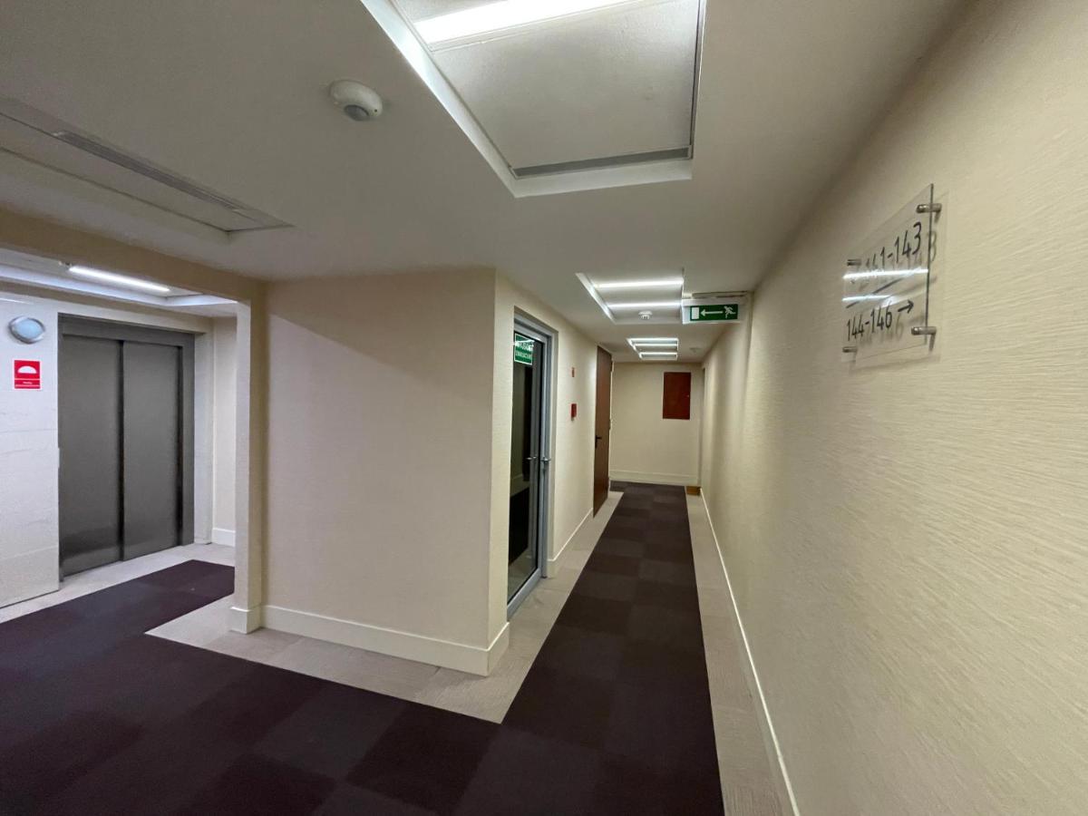 Triton Park Apartaments Warschau Buitenkant foto